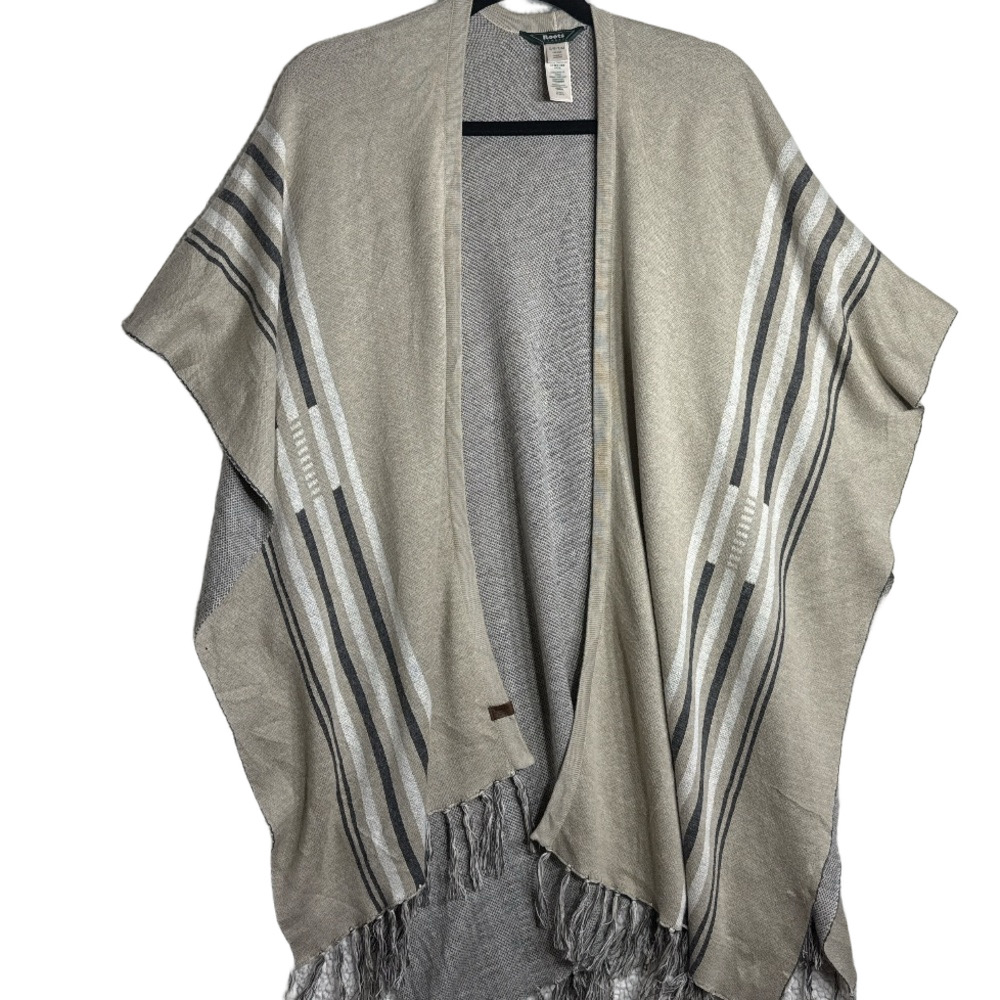 Roots Fringe Shawl Wrap One Size Leaf Detail Neutral Striped Like New Blanket